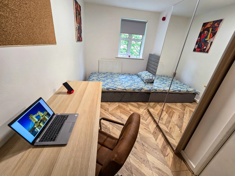 Denison St, 6 Bedroom Student house - NG7 3PH - Thumbnail 17